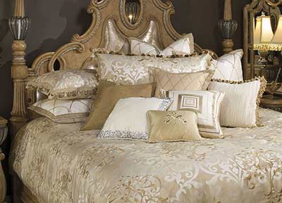 Luxembourg Bedding Set by AICO