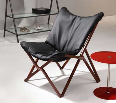 Black Leatherette Lounge Chair Z067