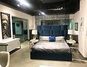Blue Velvet Bed VG Damaris