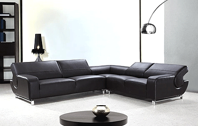 Modern Black Leather Sectional HE-626