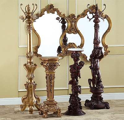 Victorian Pedestal in Gold finish.