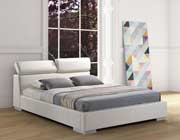 Leatherette Platform bed in White Z214