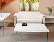 Contemporary Coffee table with Glass legs Carlo