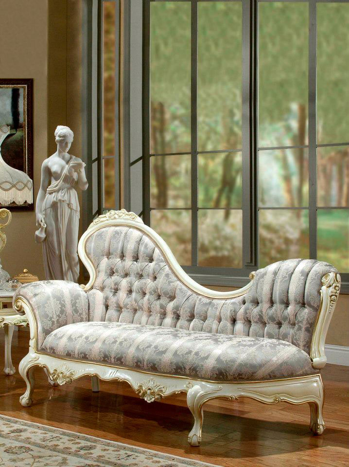Classic Chaise Lounge Accent Seating