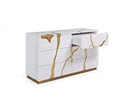 White Leather Modern Bed VG Alymer