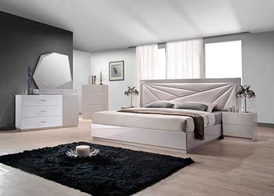 Allure Lacquered Bed