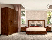Modern Bed in Walnut EF Eiva