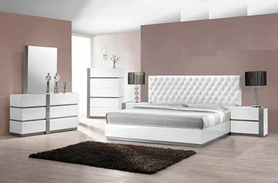 White Lacquer Bed with Crystals BM Villa