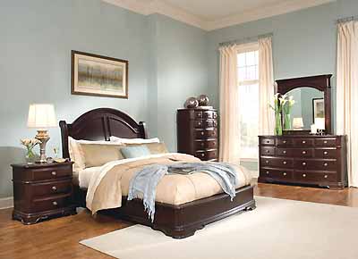 Crander Bedroom Collection