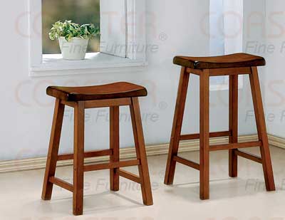 Set of two Bar Stools in Oak Finish