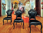 Black Chair Glamour 701