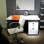 Gil Computer Desk White or Balck Lacquer