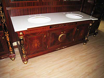 Classic Style 2-Sink Bathroom Vanity