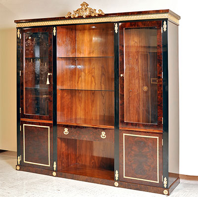 Luxurious Bookcase Valentine