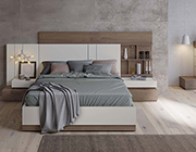 Two tone bedroom EF Gracia