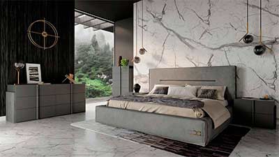 Italian Leather Bed VG Corazon