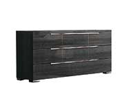 Versilia bed by Alf furniture